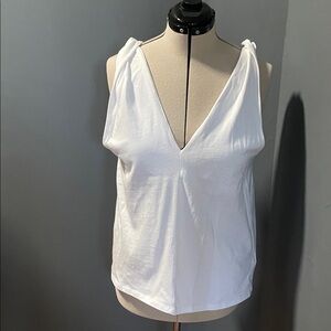 Zara Chic White V-Neck Tank Top Size-XL NWT
